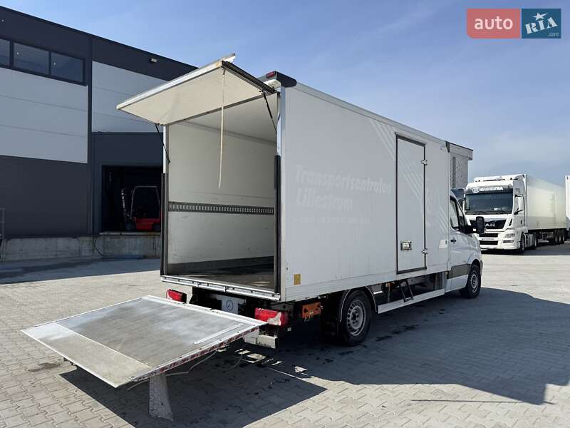 Грузовой фургон Mercedes-Benz Sprinter 2014 в Львове