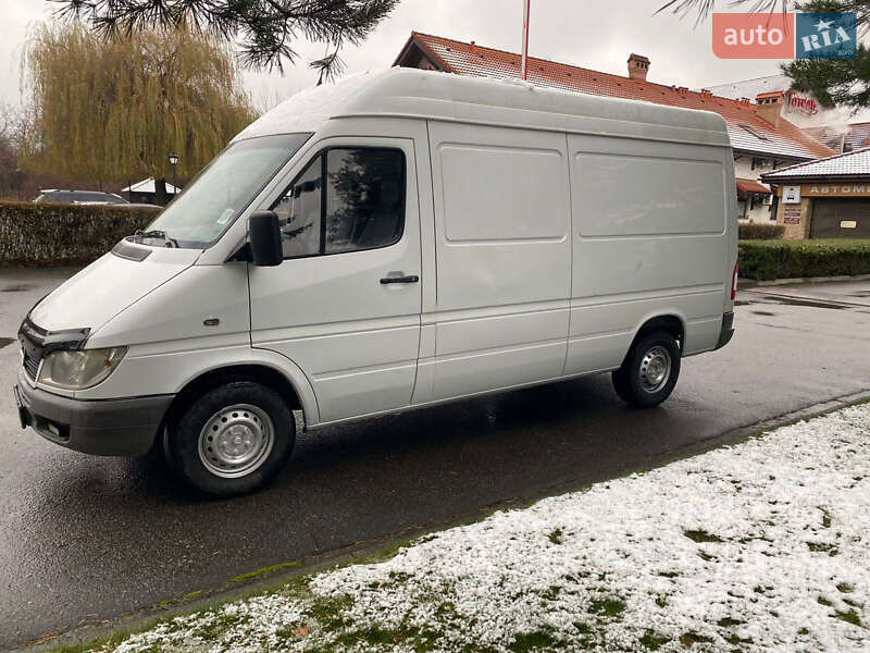 Грузовой фургон Mercedes-Benz Sprinter 2006 в Ивано-Франковске