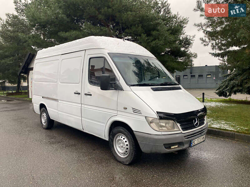 Грузовой фургон Mercedes-Benz Sprinter 2006 в Ивано-Франковске