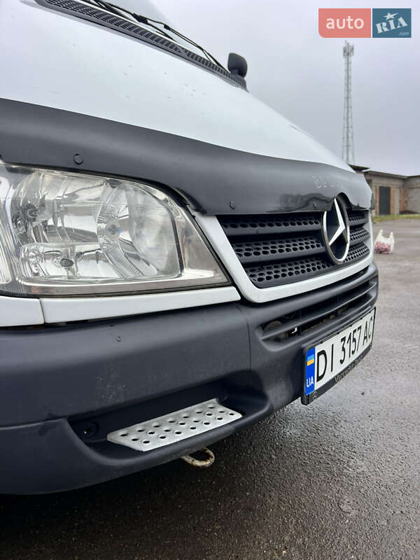 Вантажопасажирський фургон Mercedes-Benz Sprinter 2002 в Сарнах