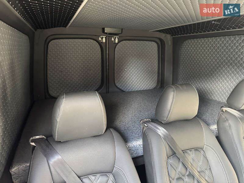 Мікроавтобус Mercedes-Benz Sprinter 2018 в Дубні