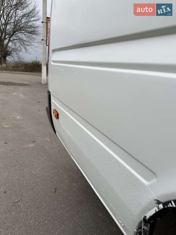 Вантажний фургон Mercedes-Benz Sprinter 2003 в Вінниці