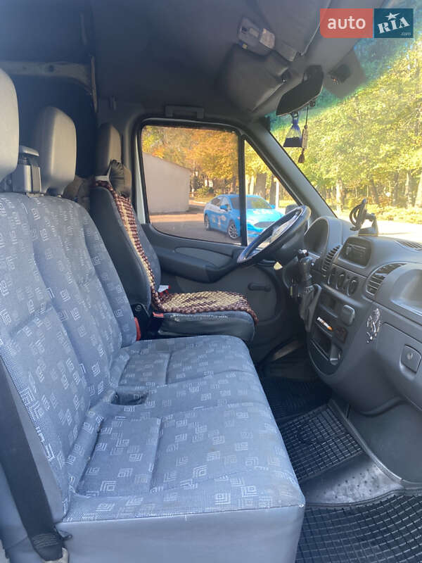 Вантажний фургон Mercedes-Benz Sprinter 2003 в Вінниці