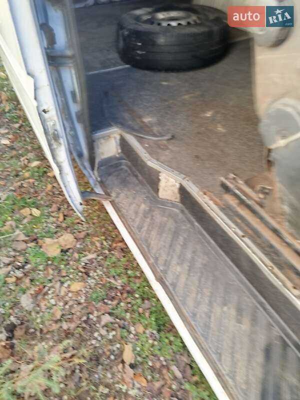 Микровэн Mercedes-Benz Sprinter 2000 в Хусте фото 13 Микровэн Mercedes-Benz Sprinter 2000 в Хусте