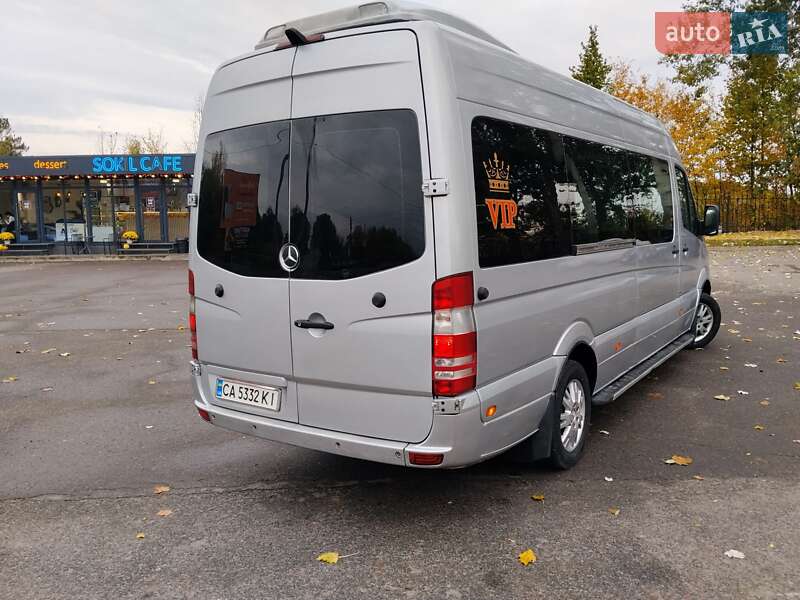 Универсал Mercedes-Benz Sprinter 2012 в Умани фото 4 Универсал Mercedes-Benz Sprinter 2012 в Умани
