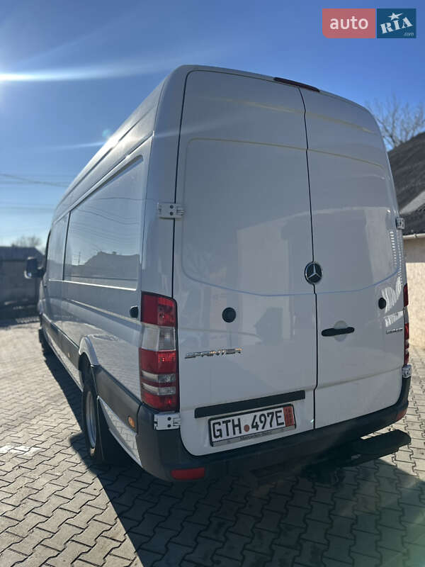 Вантажний фургон Mercedes-Benz Sprinter 2017 в Чернівцях