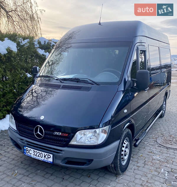 Mercedes-Benz Sprinter 2005