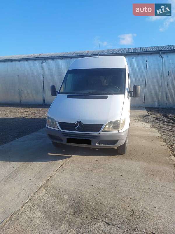 Mercedes-Benz Sprinter 2006