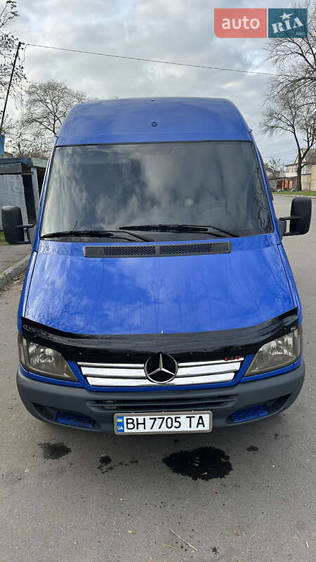 Вантажний фургон Mercedes-Benz Sprinter 2005 в Одесі