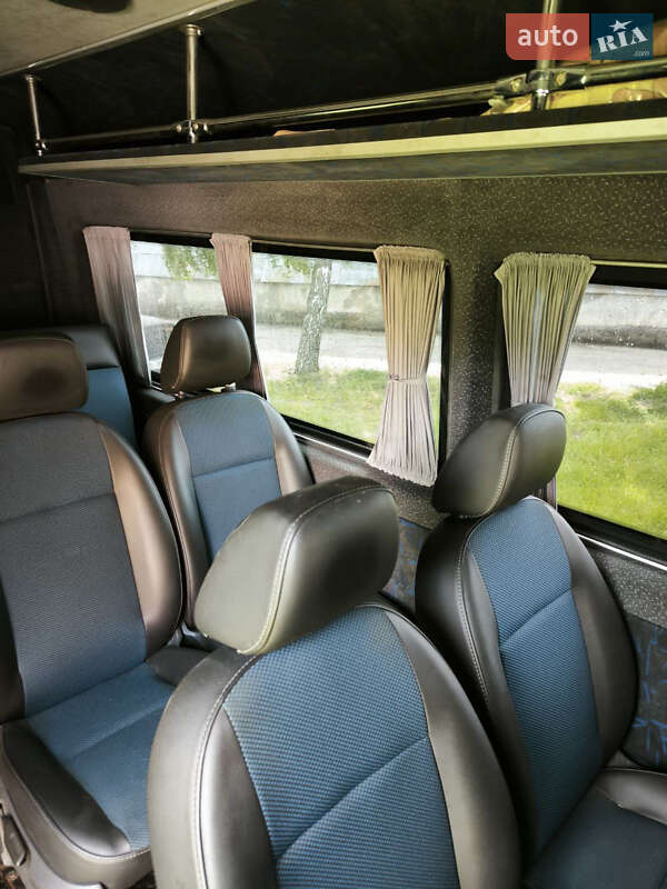 Мінівен Mercedes-Benz Sprinter 2004 в Гадячі