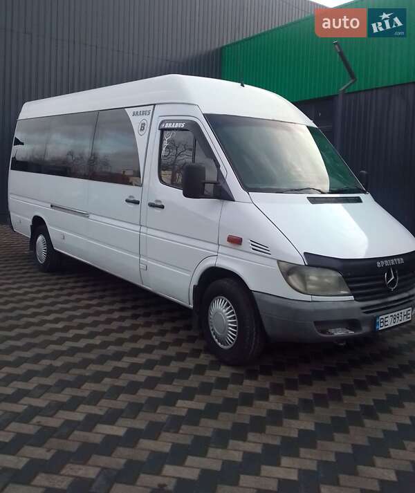 Mercedes-Benz Sprinter 2000