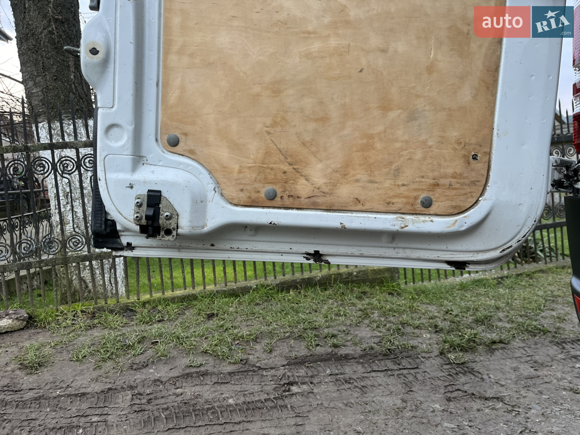 2015 Mercedes-Benz Sprinter - мініатюра 14