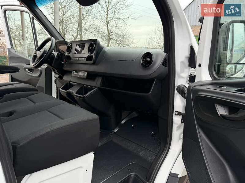 Вантажний фургон Mercedes-Benz Sprinter 2020 в Рівному