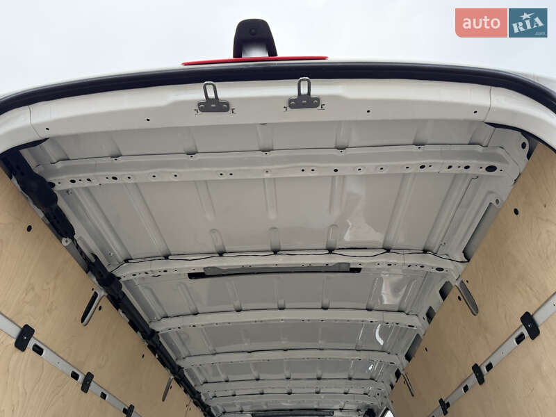 Вантажний фургон Mercedes-Benz Sprinter 2020 в Рівному