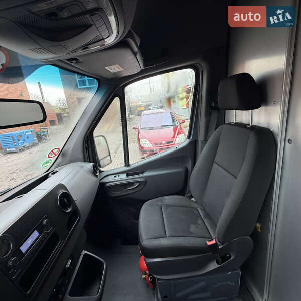 Вантажний фургон Mercedes-Benz Sprinter 2021 в Дніпрі