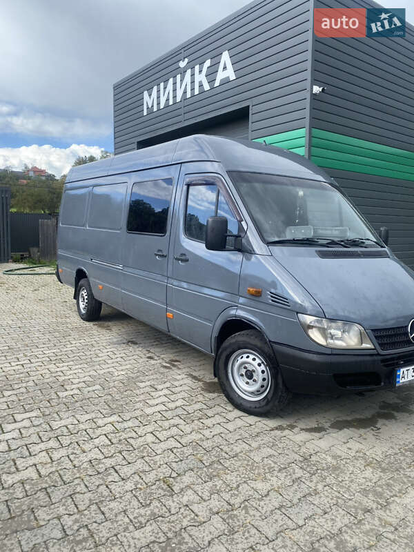 Мікроавтобус Mercedes-Benz Sprinter 2004 в Коломиї фото 11 Мікроавтобус Mercedes-Benz Sprinter 2004 в Коломиї