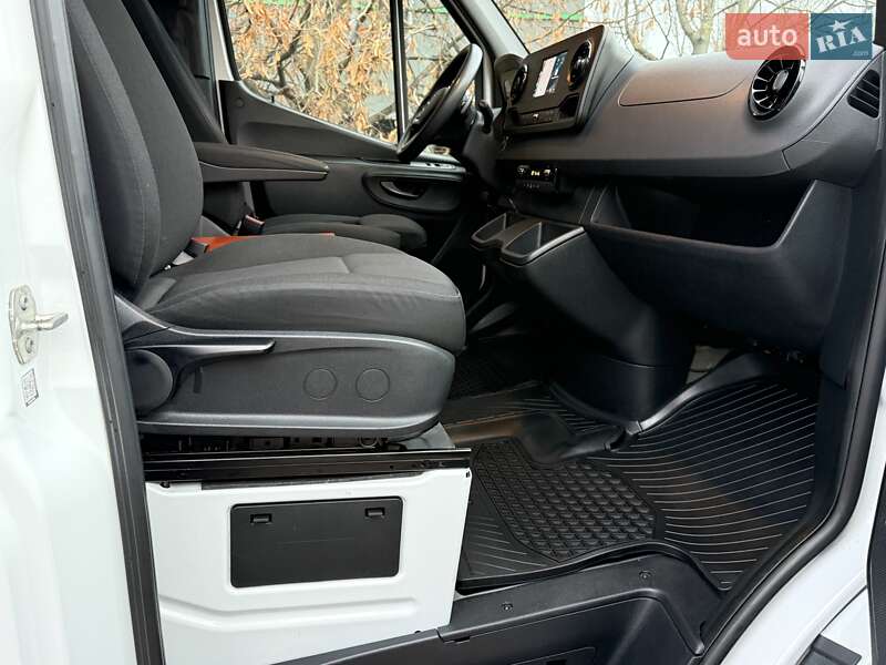 Вантажний фургон Mercedes-Benz Sprinter 2021 в Києві