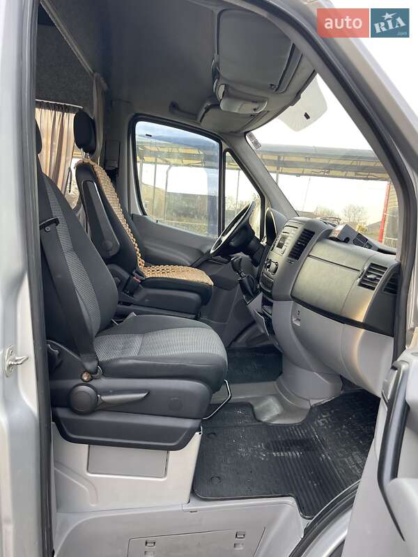 Мікроавтобус Mercedes-Benz Sprinter 2012 в Новоселиці