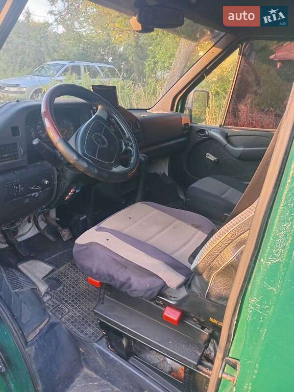 Микроавтобус грузовой (до 3,5т) Mercedes-Benz Sprinter 1995 в Самборе