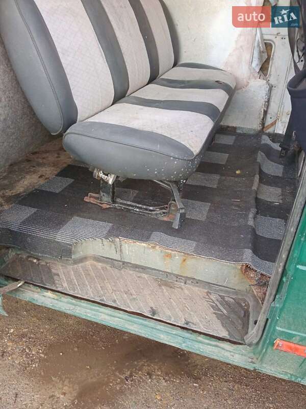 Микроавтобус грузовой (до 3,5т) Mercedes-Benz Sprinter 1995 в Самборе