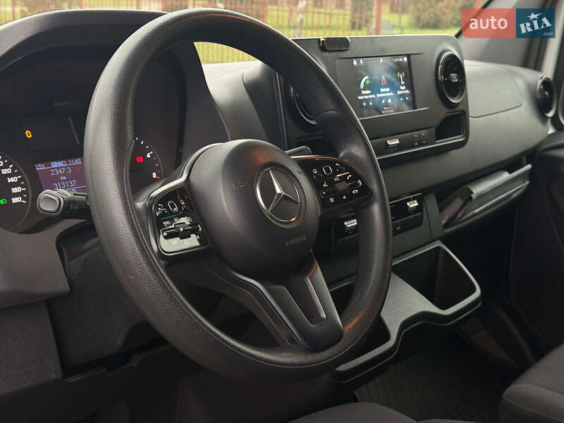 Вантажний фургон Mercedes-Benz Sprinter 2018 в Луцьку