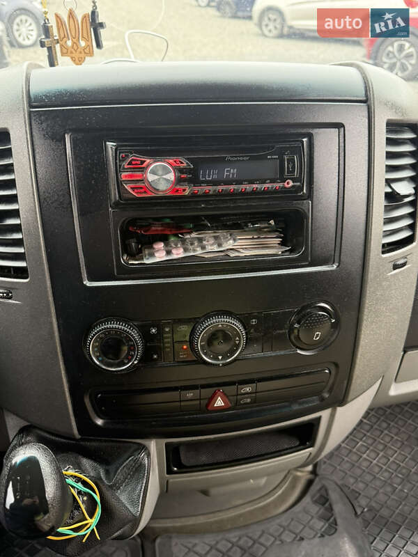 Грузовой фургон Mercedes-Benz Sprinter 2007 в Хмельницком фото 12 Грузовой фургон Mercedes-Benz Sprinter 2007 в Хмельницком