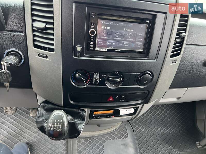 Туристичний / Міжміський автобус Mercedes-Benz Sprinter 2013 в Хотині фото 29 Туристичний / Міжміський автобус Mercedes-Benz Sprinter 2013 в Хотині