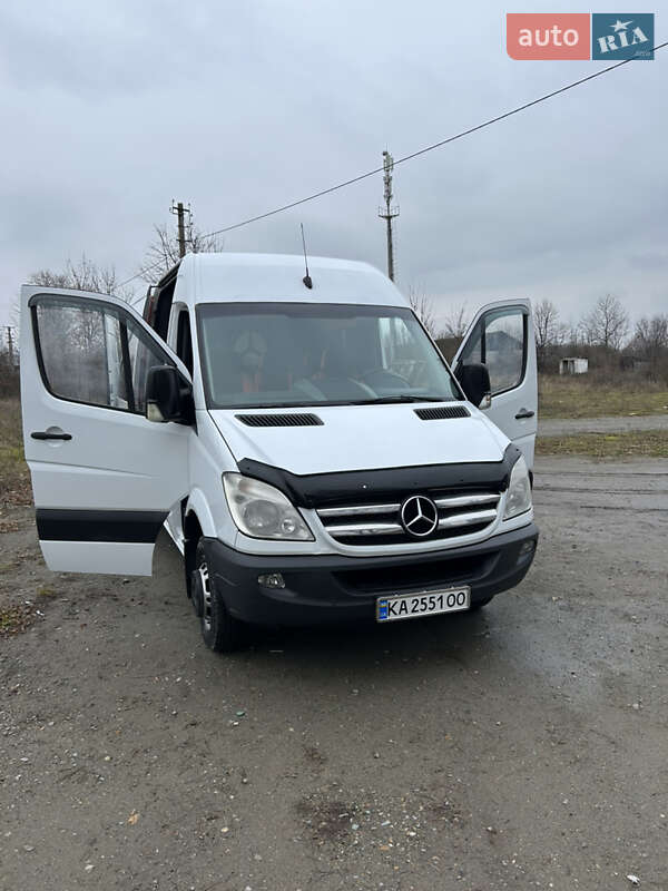 Вантажний фургон Mercedes-Benz Sprinter 2011 в Мельниці-Подільській