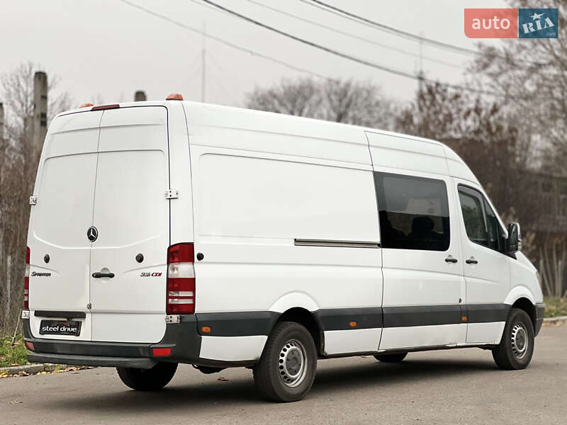 Вантажопасажирський фургон Mercedes-Benz Sprinter 2010 в Миколаєві