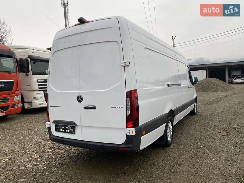 Вантажний фургон Mercedes-Benz Sprinter 2021 в Хусті