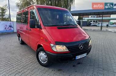 Грузопассажирский фургон Mercedes-Benz Sprinter 2000 в Снятине