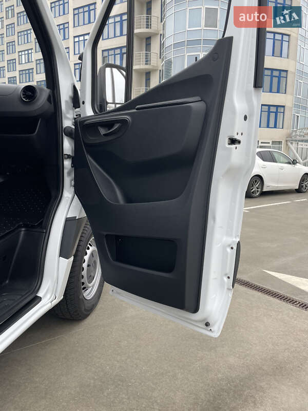 Грузовой фургон Mercedes-Benz Sprinter 2021 в Одессе фото 53 Грузовой фургон Mercedes-Benz Sprinter 2021 в Одессе