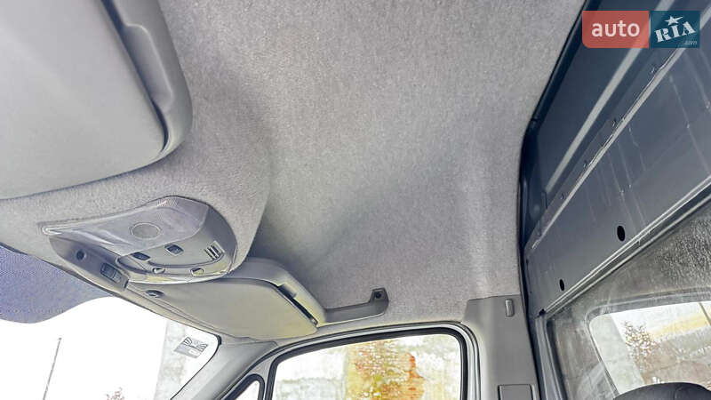 Вантажний фургон Mercedes-Benz Sprinter 2016 в Львові фото 16 Вантажний фургон Mercedes-Benz Sprinter 2016 в Львові