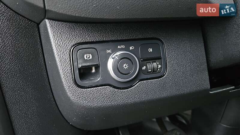 Вантажний фургон Mercedes-Benz Sprinter 2020 в Радомишлі