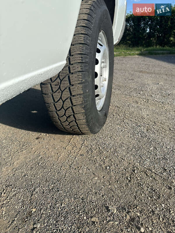 Грузовой фургон Mercedes-Benz Sprinter 2004 в Ивано-Франковске