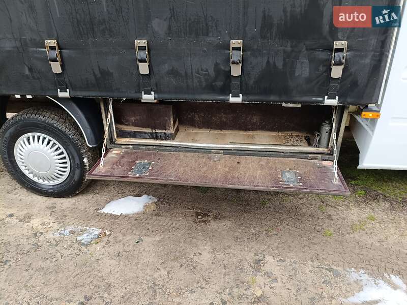 Тентованый Mercedes-Benz Sprinter 2004 в Любешове