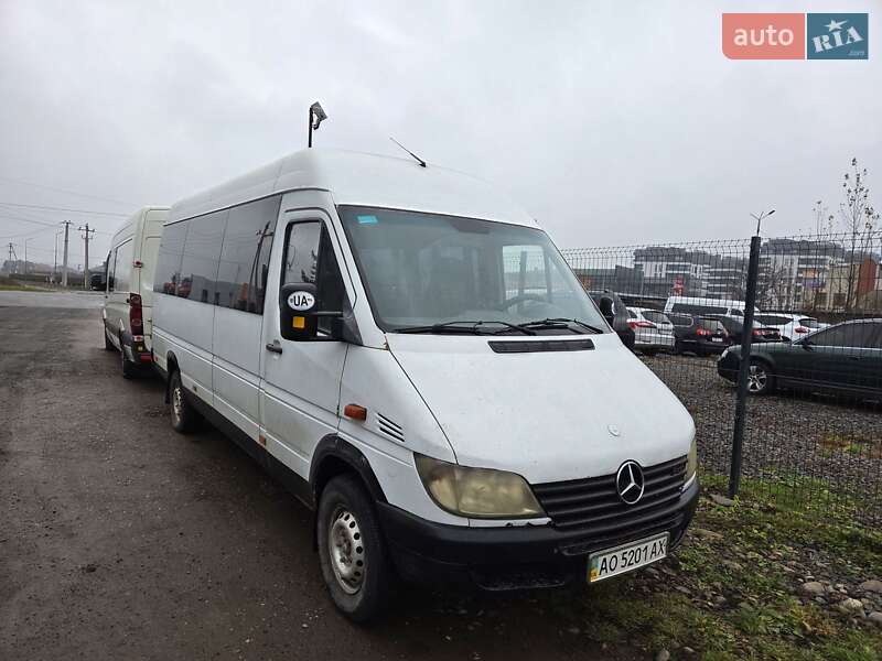 Mercedes-Benz Sprinter 2001