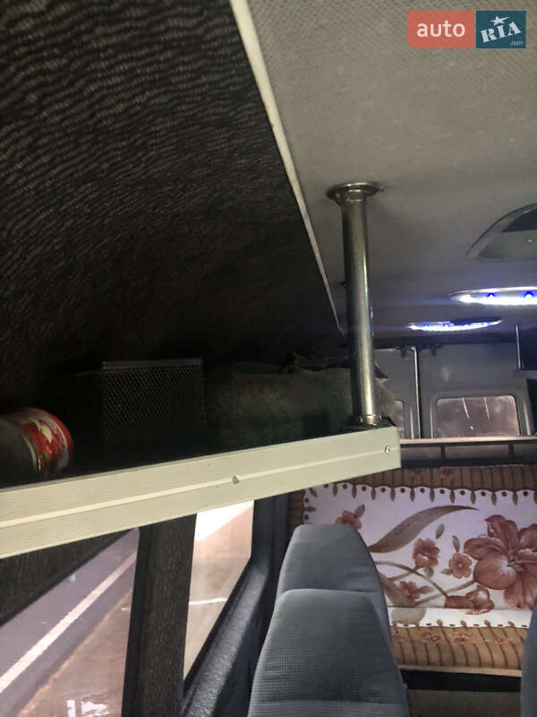 Мікроавтобус Mercedes-Benz Sprinter 2005 в Бучачі фото 15 Мікроавтобус Mercedes-Benz Sprinter 2005 в Бучачі
