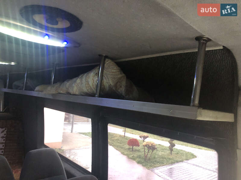 Мікроавтобус Mercedes-Benz Sprinter 2005 в Бучачі фото 16 Мікроавтобус Mercedes-Benz Sprinter 2005 в Бучачі