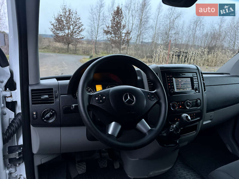 Вантажний фургон Mercedes-Benz Sprinter 2016 в Ковелі фото 11 Вантажний фургон Mercedes-Benz Sprinter 2016 в Ковелі