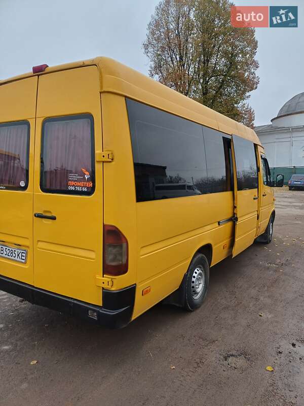 Туристичний / Міжміський автобус Mercedes-Benz Sprinter 2000 в Вінниці фото 12 Туристичний / Міжміський автобус Mercedes-Benz Sprinter 2000 в Вінниці