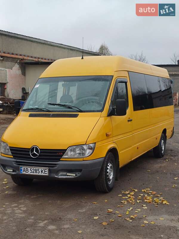 Туристичний / Міжміський автобус Mercedes-Benz Sprinter 2000 в Вінниці фото 15 Туристичний / Міжміський автобус Mercedes-Benz Sprinter 2000 в Вінниці