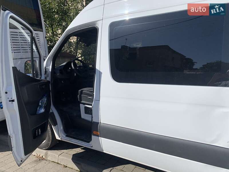 Мінівен Mercedes-Benz Sprinter 2023 в Львові фото 5 Мінівен Mercedes-Benz Sprinter 2023 в Львові