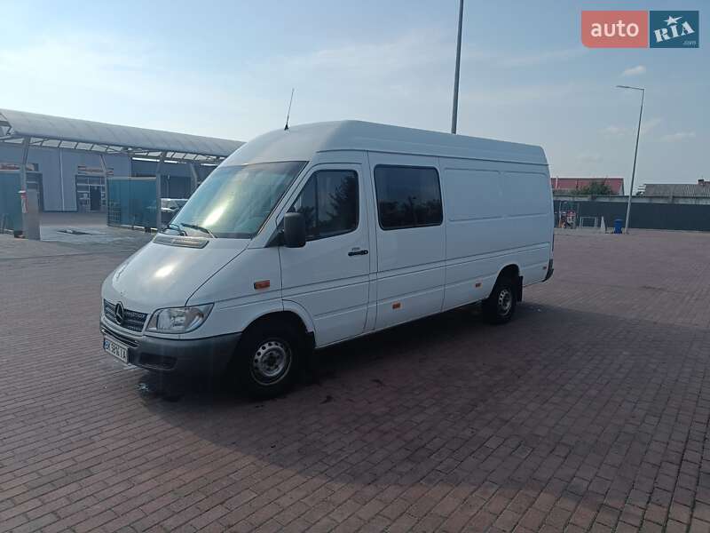 Вантажопасажирський фургон Mercedes-Benz Sprinter 2005 в Сарнах