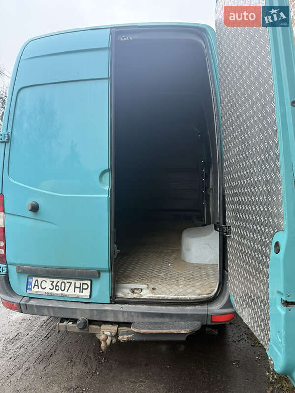 Вантажний фургон Mercedes-Benz Sprinter 2011 в Луцьку