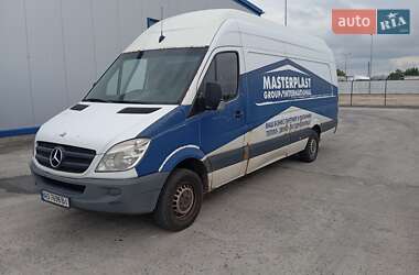 Грузовой фургон Mercedes-Benz Sprinter 2012 в Ужгороде