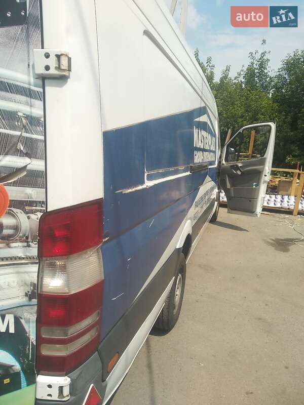 Грузовой фургон Mercedes-Benz Sprinter 2012 в Днепре