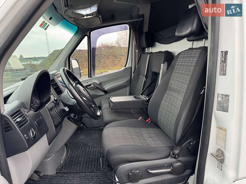 Автовоз Mercedes-Benz Sprinter 2016 в Луцьку