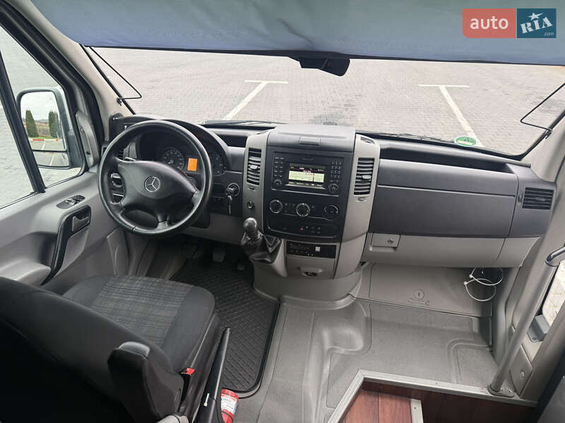 Туристичний / Міжміський автобус Mercedes-Benz Sprinter 2018 в Чернівцях