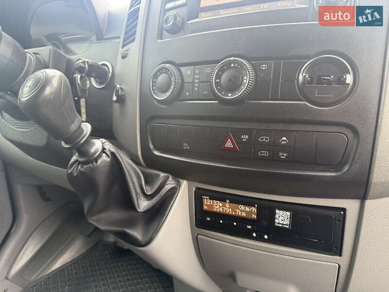 Туристичний / Міжміський автобус Mercedes-Benz Sprinter 2018 в Чернівцях